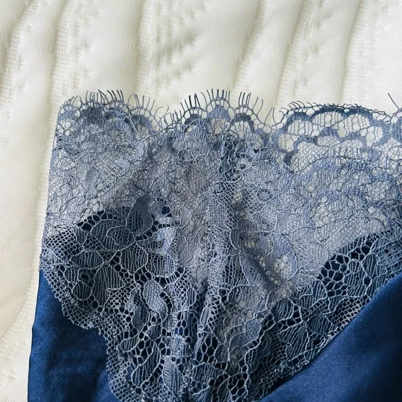 Elegant Navy Blue Slip Dress with Lace Trim French 100% silk - Picture 4 of 7